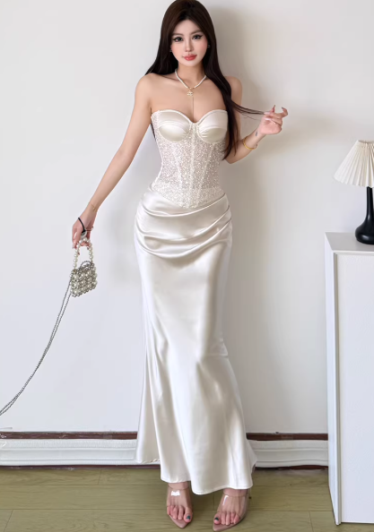 White Women's Dress S542