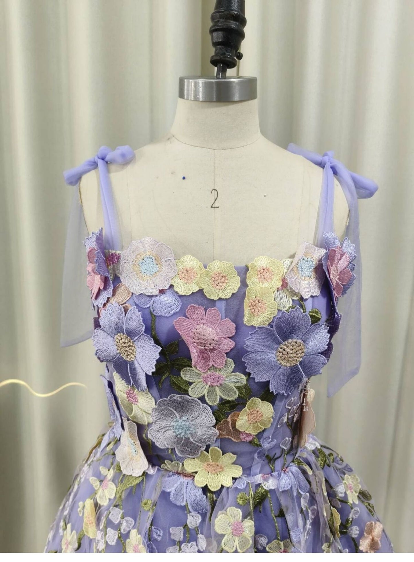 Cute A Line Spaghetti Straps Lilac Tulle Lace Formal Homecoming Dresses 18th Birthday Outfits Graduation Dress Short Mini Hoco Dresses DH2538