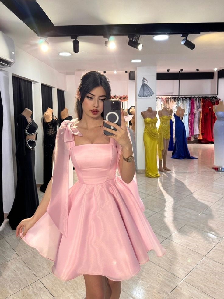 Cute A Line Straps Pink Satin Short Formal 8th Grade Homecoming Dresses Middle School Cocktail Dress Hoco Outfits DH2573