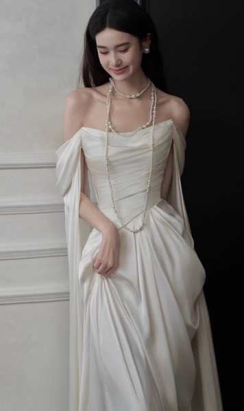 Ivory Off-shoulder Sheath Evening Gowns Simple Chiffon Formal Dresses Elegant Sleeveless Long Prom Dresses DH2700