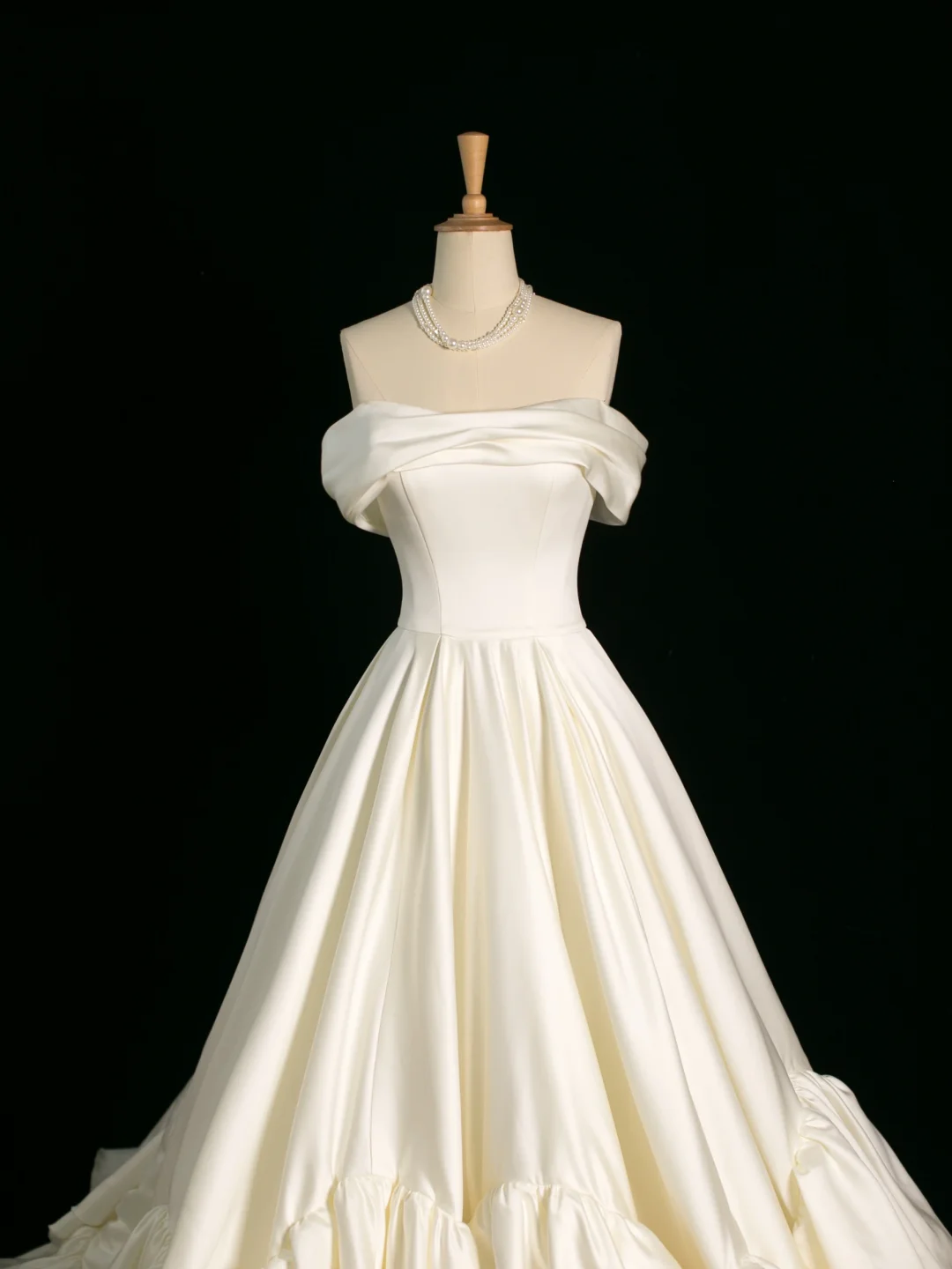 Hübsches Brautkleid Ballkleid aus der Schulter kurze Ärmel Satin lange Vintage Brautkleider Brautkleider Brautkleid DH386