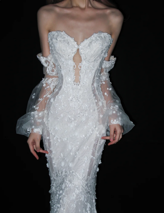 Modest V-neck Mermaid Long Wedding Dress Lace Appliqué White Bridal Dresses Sleeveless Bridal Gowns DP04037