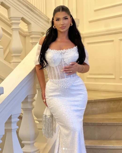 Chic Mermaid Long Wedding Dresses Beaded Tulle White Bridal Dresses Off-shoulder Bridal Gowns DP04670