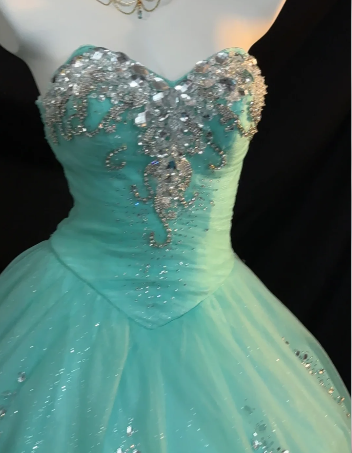 Süßes Ballkleid Spaghettiträger Silbergrau Mini Kurzes Formales Homecoming-Kleid Party Kurzes Ballkleid Hoco Kleider DH2684