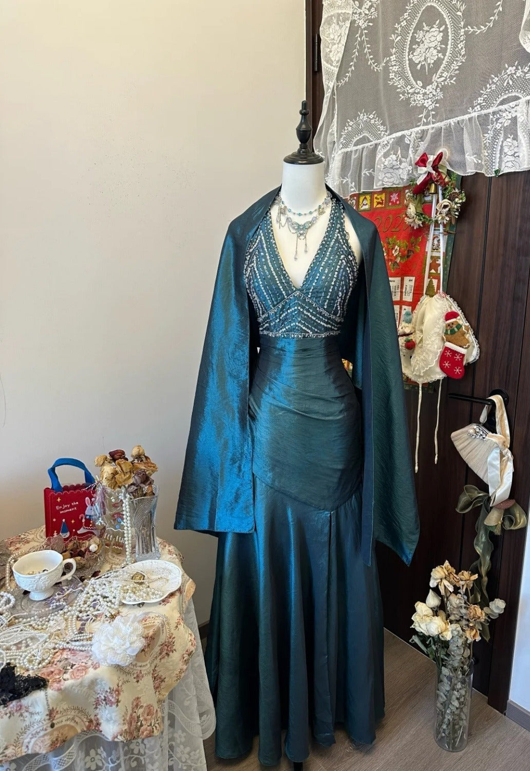 Süßes Ballkleid Spaghettiträger Silbergrau Mini Kurzes Formales Homecoming-Kleid Party Kurzes Ballkleid Hoco Kleider DH2684