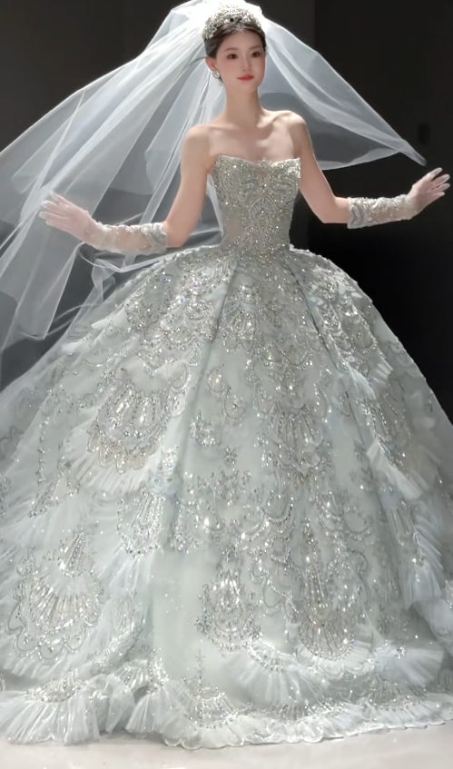 Elegant A-Line Long Wedding Dress Tulle Beaded Bridal Gowns Sleeveless Bridal Dress DP04974