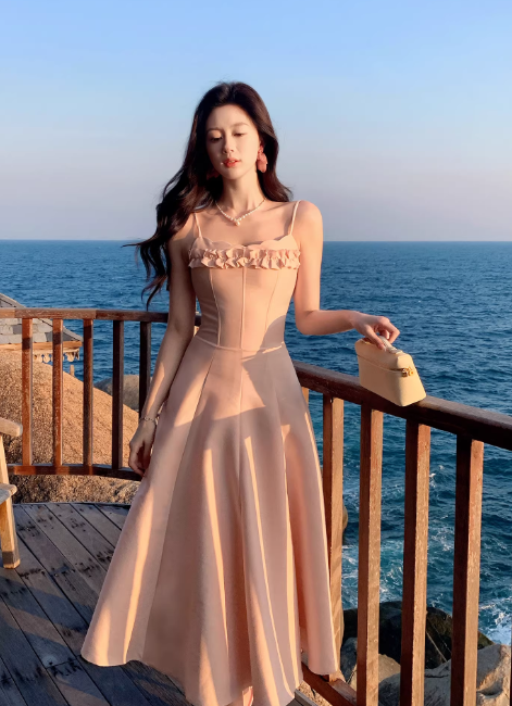Elegantes orangefarbenes Ballkleid aus Satin, A-Linie, Spaghettiträger, ärmellos, Geburtstagskleid DP05224