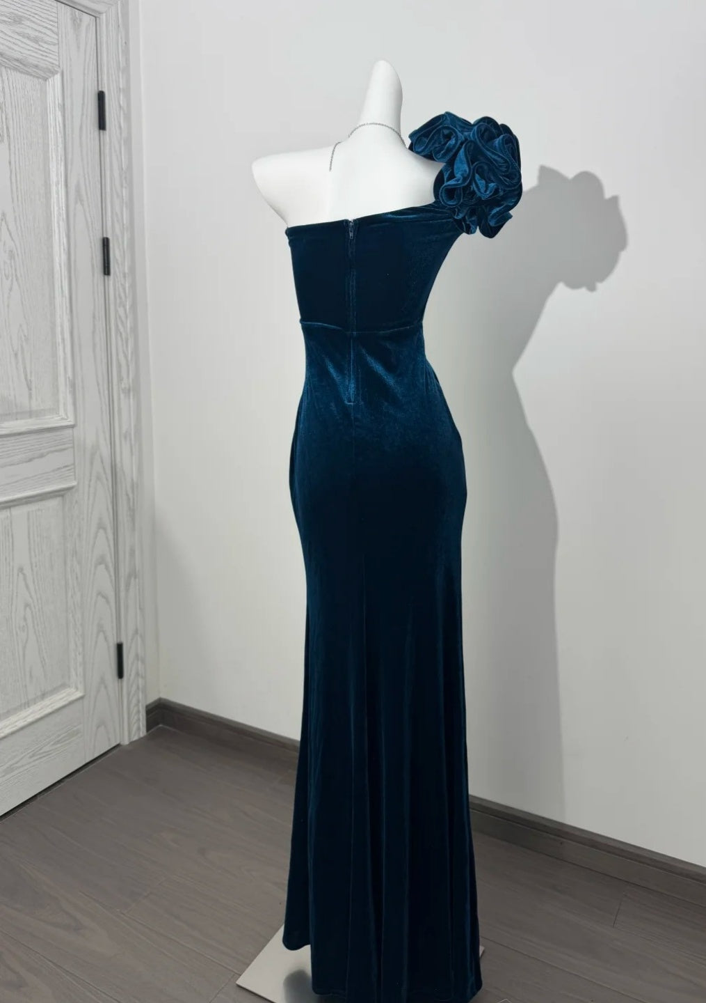 Elegant Teal Prom Dress One-shoulder Sheath Velvet Long Evening Dress DP05280