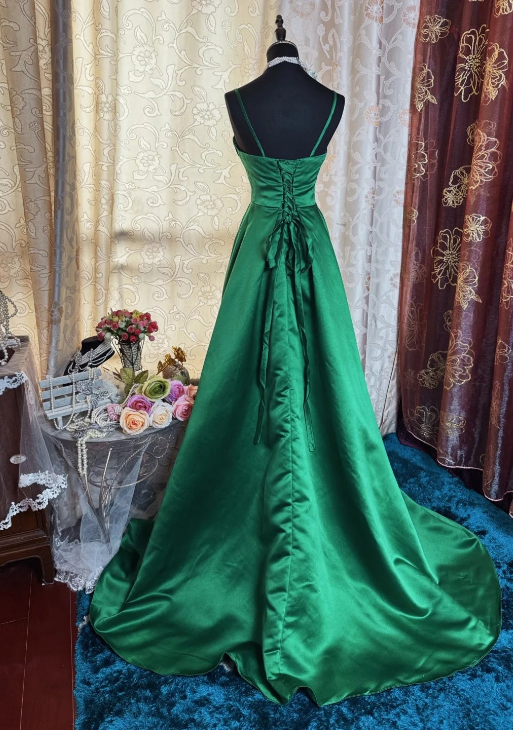 Robe de bal verte élégante à fines bretelles en satin, robe de soirée longue fourreau DP05283