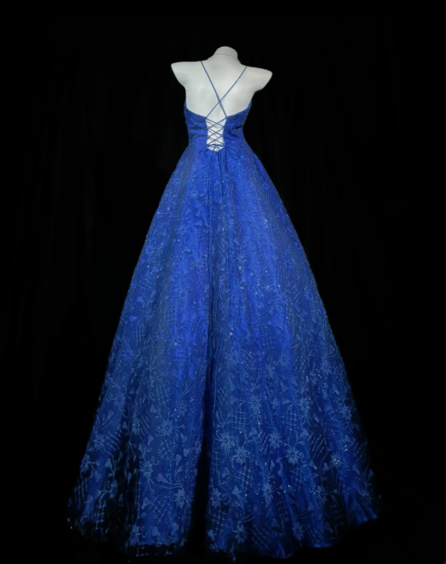 Chic Spaghetti Straps Ball Gown Sweet 16 Dress Lace Long Prom Dress Royal Blue Quinceanera Dress DP05532