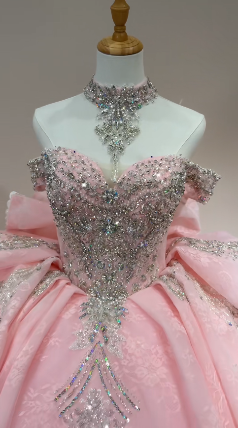Gorgeous Off-shoulder Ball Gown Quinceanera Dress Tulle beaded Pink Sweet 16 Dress DP05708