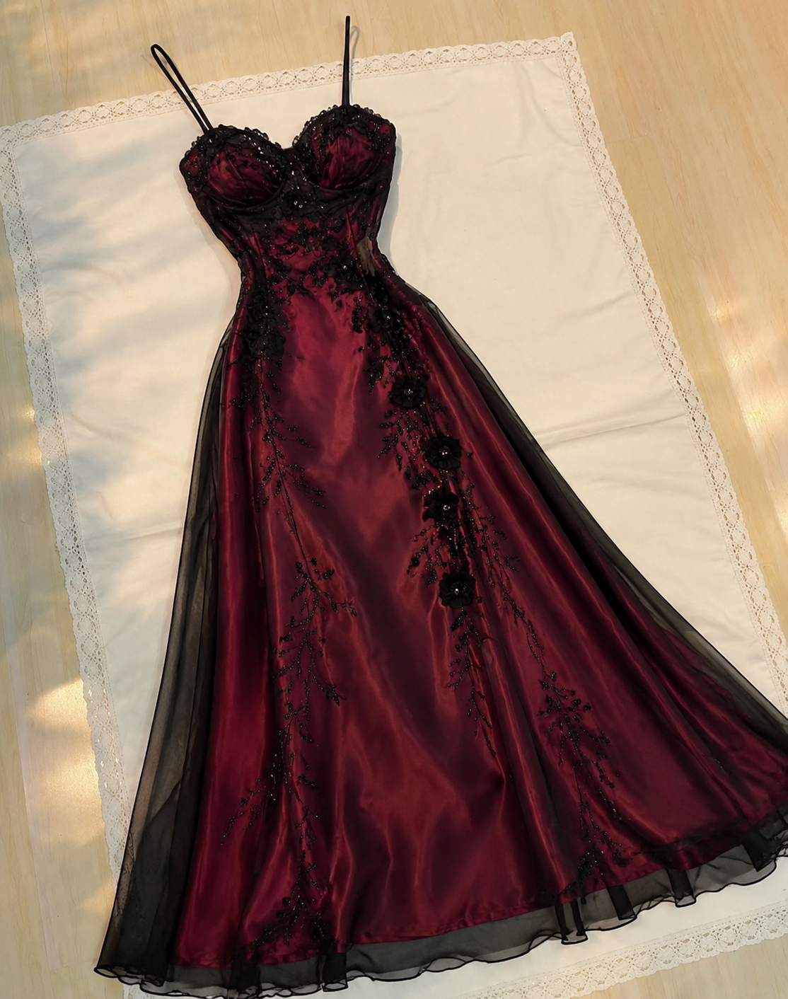 Chic Spaghetti Straps A-Line Chiffon Beaded Long Evening Dress Burgundy Prom Dress DP05758