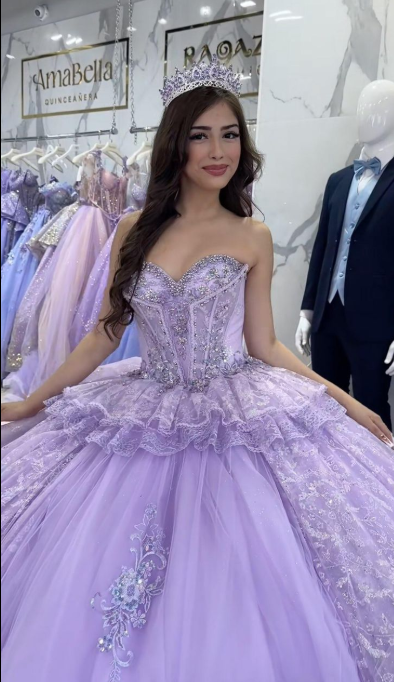 Gorgeous Off-shoulder Ball Gown Tulle Applique Quinceanera Dress Lavender Sweet 16 Dress DP06052