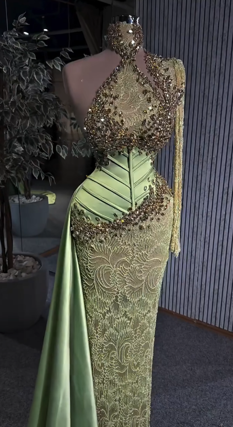 Chic Green Evening Dress Sheath Prom Dress Satin Beaded Formal Dress DP06251