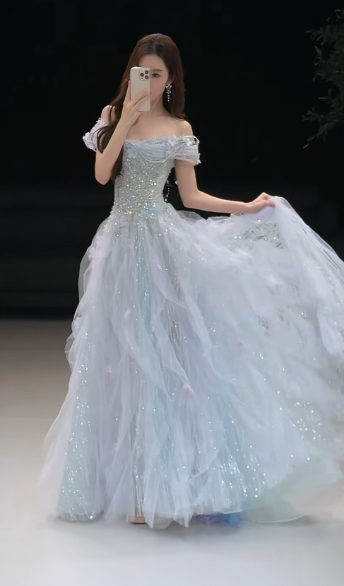 Elegant Pale Blue Evening Dress Off-shoulder A-Line Tulle Beaded Prom Dress DP06369