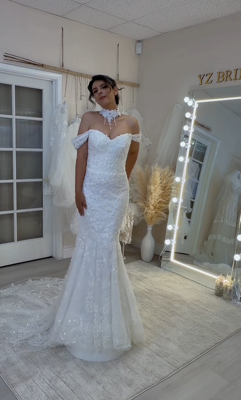 Modest Off-shoulder Mermaid Wedding Dress Lace White Bridal Gown DP06541