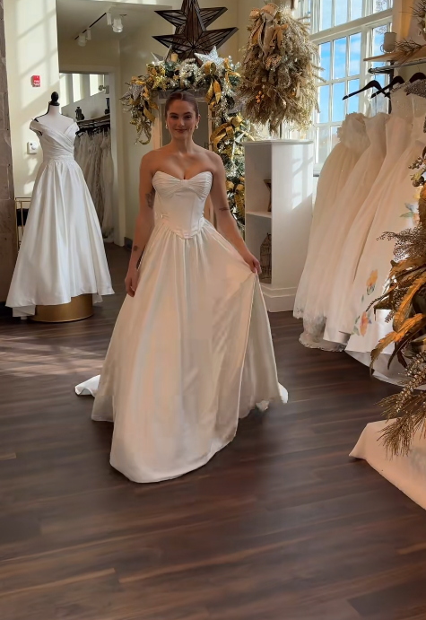 Simple A-Line Birdal Gown White Wedding Dress DP06876