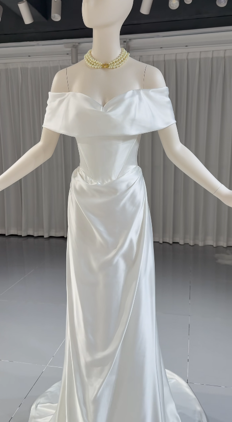 Simple Sheath White Wedding Dress Chiffon Bridal Gown DP07384