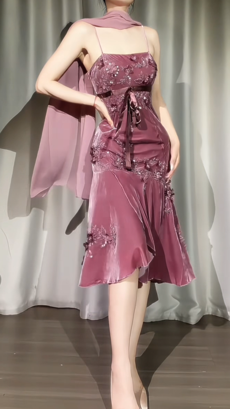 Chic Pink Short Homecoming Dress Sheath Velvet Birthday Dress DP07413