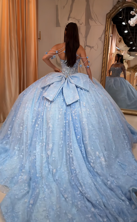 Gorgeous Blue Ball Gown Quinceanera Dress Tulle Applique Sweet 16 Dress DP07453