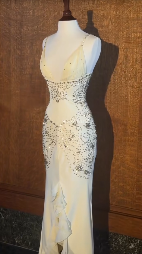 Gorgeous Ivory Prom Dress Sheath Chiffon Long Evening Dress DP07782