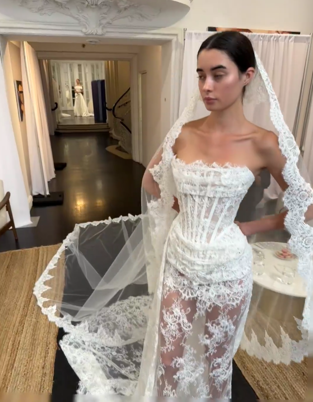 Eternal Strapless Sheath Wedding Dress White Lace Bridal Dress DP07833