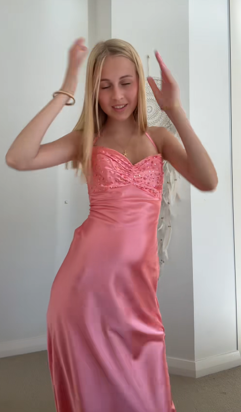 Niedliches langes Etuikleid aus Satin, rosa Ballkleid DP07983