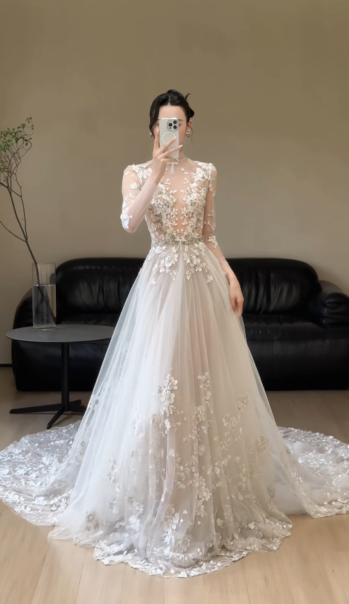 Glam White Bridal Gown A-Line Tulle Long Wedding Dress DP08252