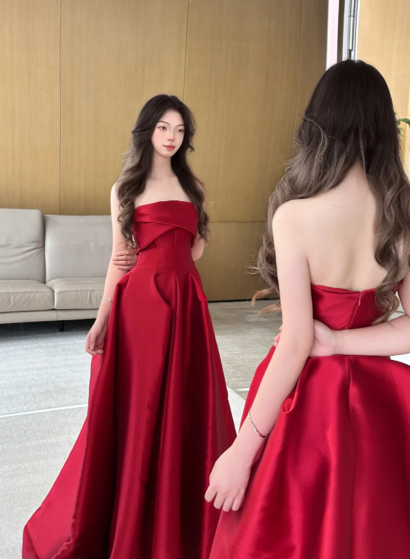 Süßes Ballkleid Spaghettiträger Silbergrau Mini Kurzes Formales Homecoming-Kleid Party Kurzes Ballkleid Hoco Kleider DH2684