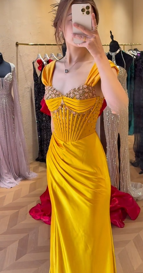 Süßes Ballkleid Spaghettiträger Silbergrau Mini Kurzes Formales Homecoming-Kleid Party Kurzes Ballkleid Hoco Kleider DH2684