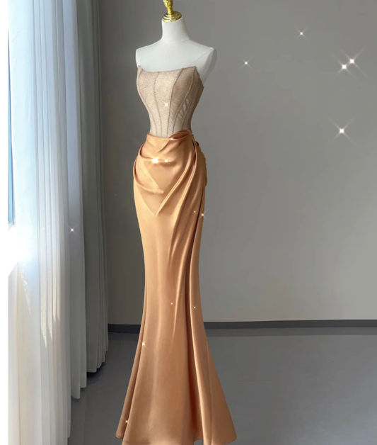 Hübsche Meerjungfrau trägerloses Satin ärmelloses langes Ballkleid Abendkleid DP445