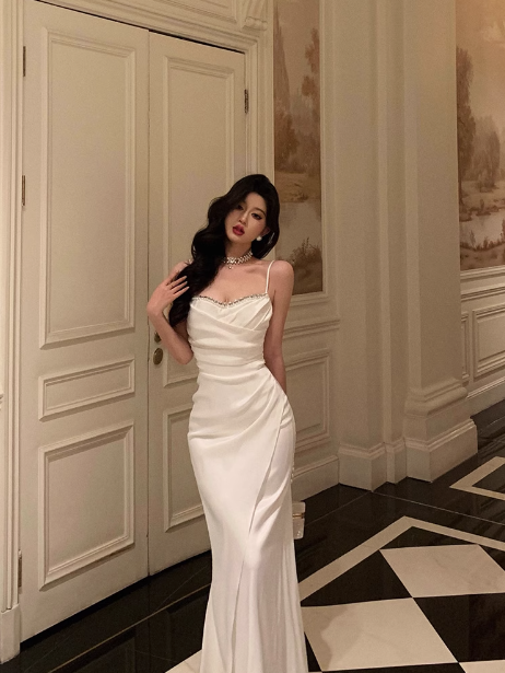 Cute Mermaid Spaghetti Straps White Sleeveless 18th Birthday Dress Party Gown Birthday Outfits For Women DP604
