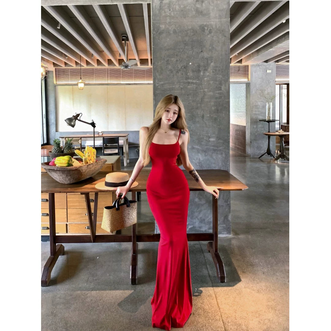 Chic Burgundy Dress S444