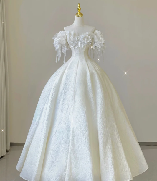 Elegantes Ballkleid aus der Schulter weißer Spitze mit kurzen Ärmeln Brautkleider Brautkleid P0015