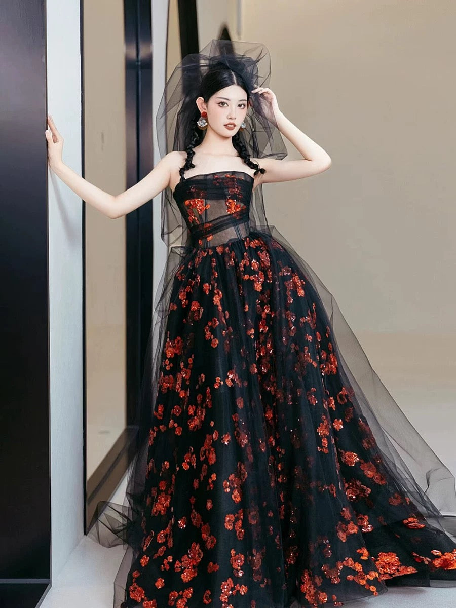 Classy Ball Gown Strapless Tulle Black Evening Dress Long Prom Dresses H2863