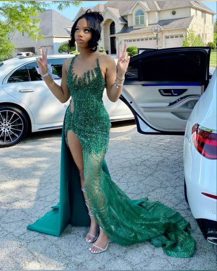 Classy Mermaid Grün Pailletten Ärmellos Schlitz Schwarz Mädchen Lange Ballkleider Partykleid Geburtstag Outfits Abschlusskleider W0432