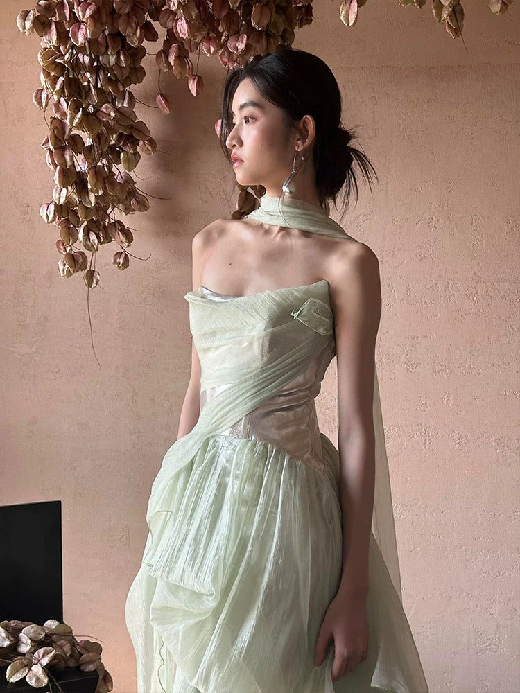 Schlichtes, trägerloses, mintgrünes, langes Ballkleid in A-Linie, Sommerkleid für Hochzeitsgäste mit Schal, Kleider für Brautgäste, Hochzeits-Outfits für Gäste W0791