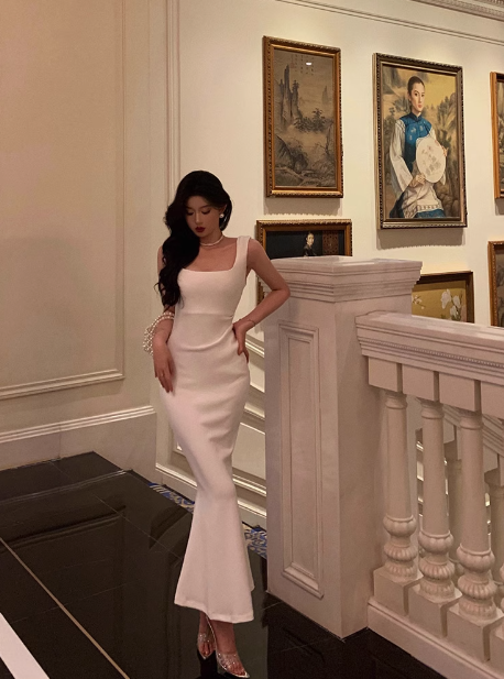 Elegantes Meerjungfrauen-Kleid mit quadratischem Ausschnitt, weiß, ärmellos, burgunderrot, Partykleid, Geburtstags-Outfits, Geburtstagskleid-Ideen für Frauen, DP1390