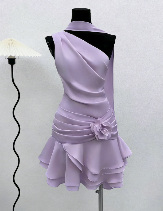 Mignonne robe de bal d'été courte évasée et asymétrique ivoire Robe de 16ème anniversaire Robes de cocktail DP2089