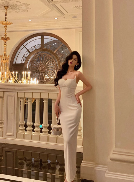 Edle Etuikleider Spaghettiträger Weiß Ärmellos 18. Geburtstagskleid Partykleid Geburtstagsoutfits Geburtstagskleid Ideen für Frauen DP555