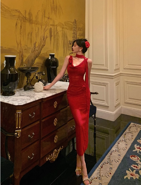 Elegantes rotes Etuikleid zum 18. Geburtstag, Partykleid, Geburtstags-Outfits, Geburtstagskleid-Ideen für Frauen, DP590