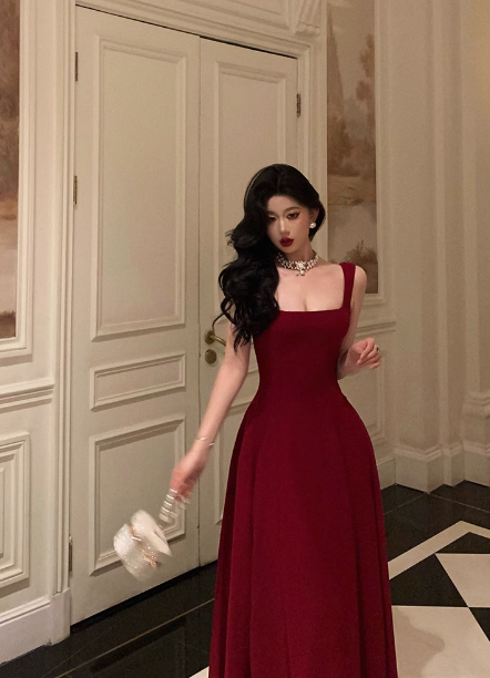 Vintage A Line Square Neckline Burgundy Satin Sleeveless 18th Birthday Dress Party Gown Birthday Outfits For Women DP0212