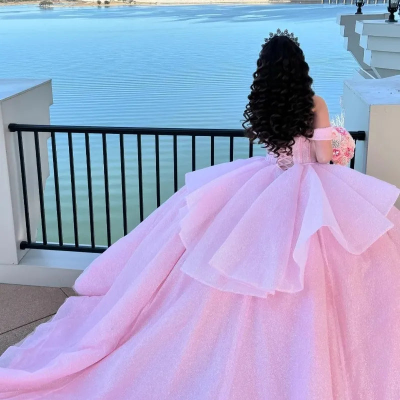 Hübsches Ballkleid aus der Schulter rosa Tüll lange Quinceanera Kleid formale Kleider Vestido de 15 Anos Sweet 16 Kleid DH1841