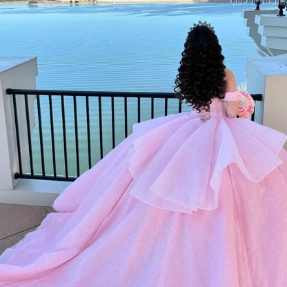 Hübsches Ballkleid aus der Schulter rosa Tüll lange Quinceanera Kleid formale Kleider Vestido de 15 Anos Sweet 16 Kleid DH1841