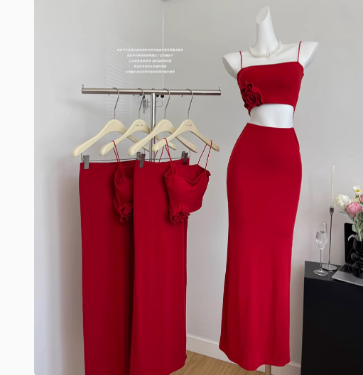Süße Meerjungfrau Spaghettiträger 2 Stück Rotes langes Sommerkleid für Frauen DP0013