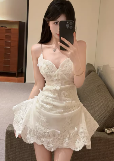 White Women's Dress S251