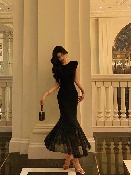 Sexy Meerjungfrau-U-Ausschnitt, schwarzes Kleid zum 21. Geburtstag, Urlaubsparty, Geburtstags-Outfits für Frauen, DP0176