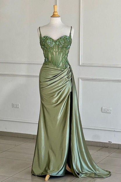 Robe de bal sirène sexy argentée à bretelles spaghetti et appliqués DP307
