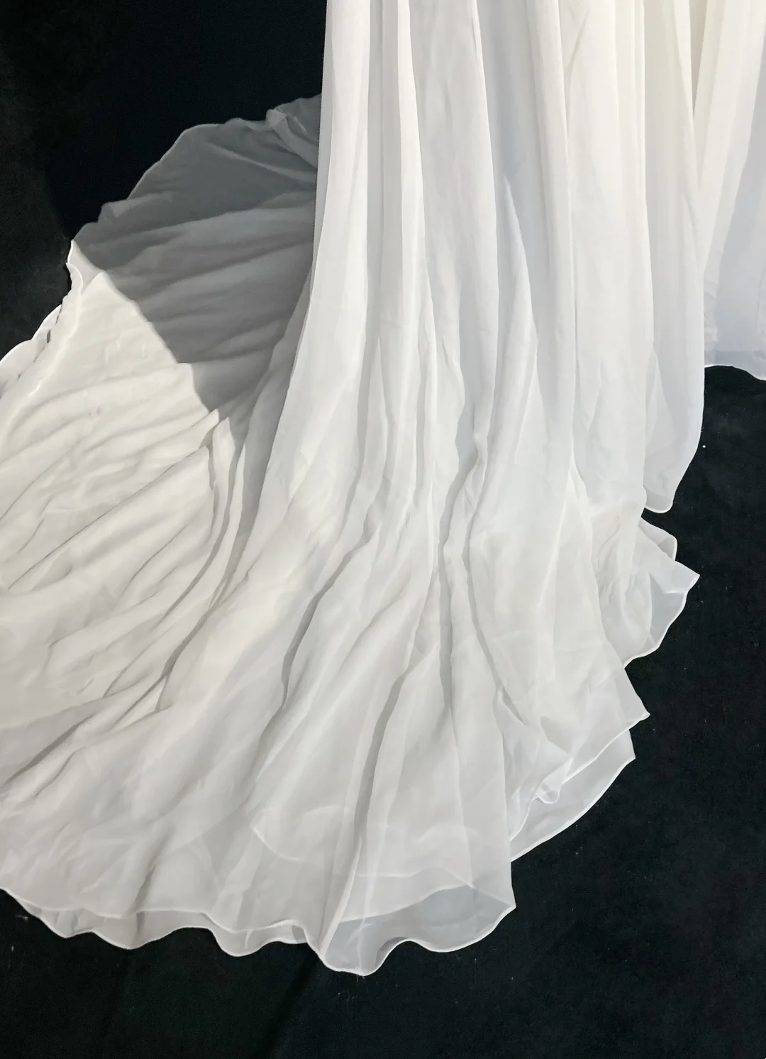Robe de mariée vintage des années 1960, coupe trapèze, asymétrique, sans manches, en mousseline plissée, perles, longue, blanche, élégante, DH1013