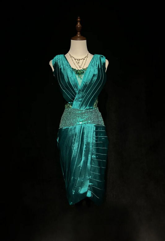 Vintage Sheath V Neck Green Satin Mother Of Bride Dress Party Gown Knee Length For Summer Women DH1017